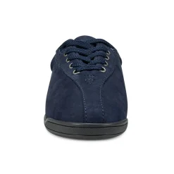 AP1 Walking Shoes