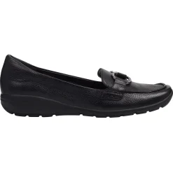 Avienta Casual Loafers