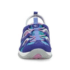 Earthen Walking Shoes