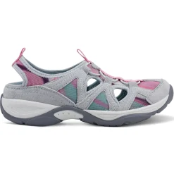 Earthen Walking Shoes