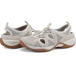 Earthen Walking Shoes
