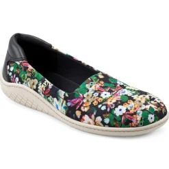 Gift Slip On Flats