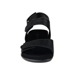 Hartwell Flat Sandals