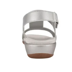 Hazel Flat Sandals