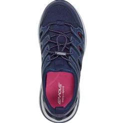 Metri Slip On Walking Shoes