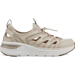 Metri Slip On Walking Shoes