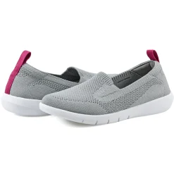 Razzle Casual Flats
