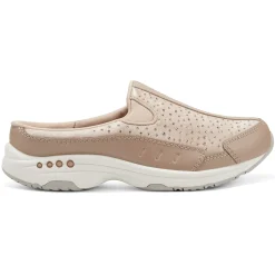 Travelstone Clogs