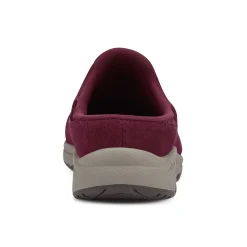 Traveltime Clogs