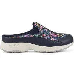 Traveltime Clogs
