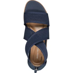 Wander Flat Sandals