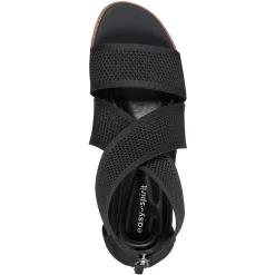 Wander Flat Sandals